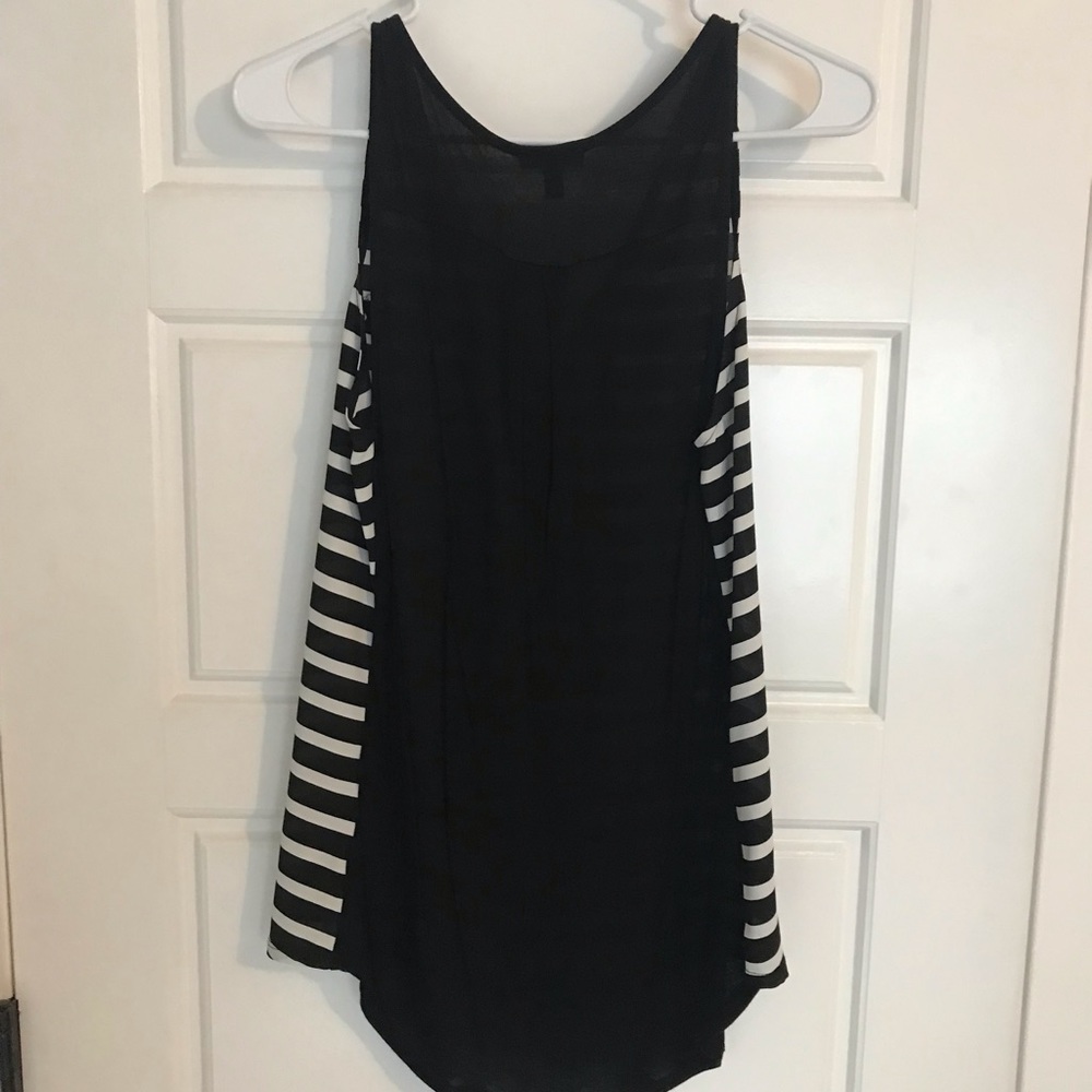 Express top - Picture 2 of 2